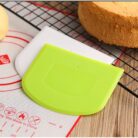 Dough Cutter – Plastic 2 pack 02